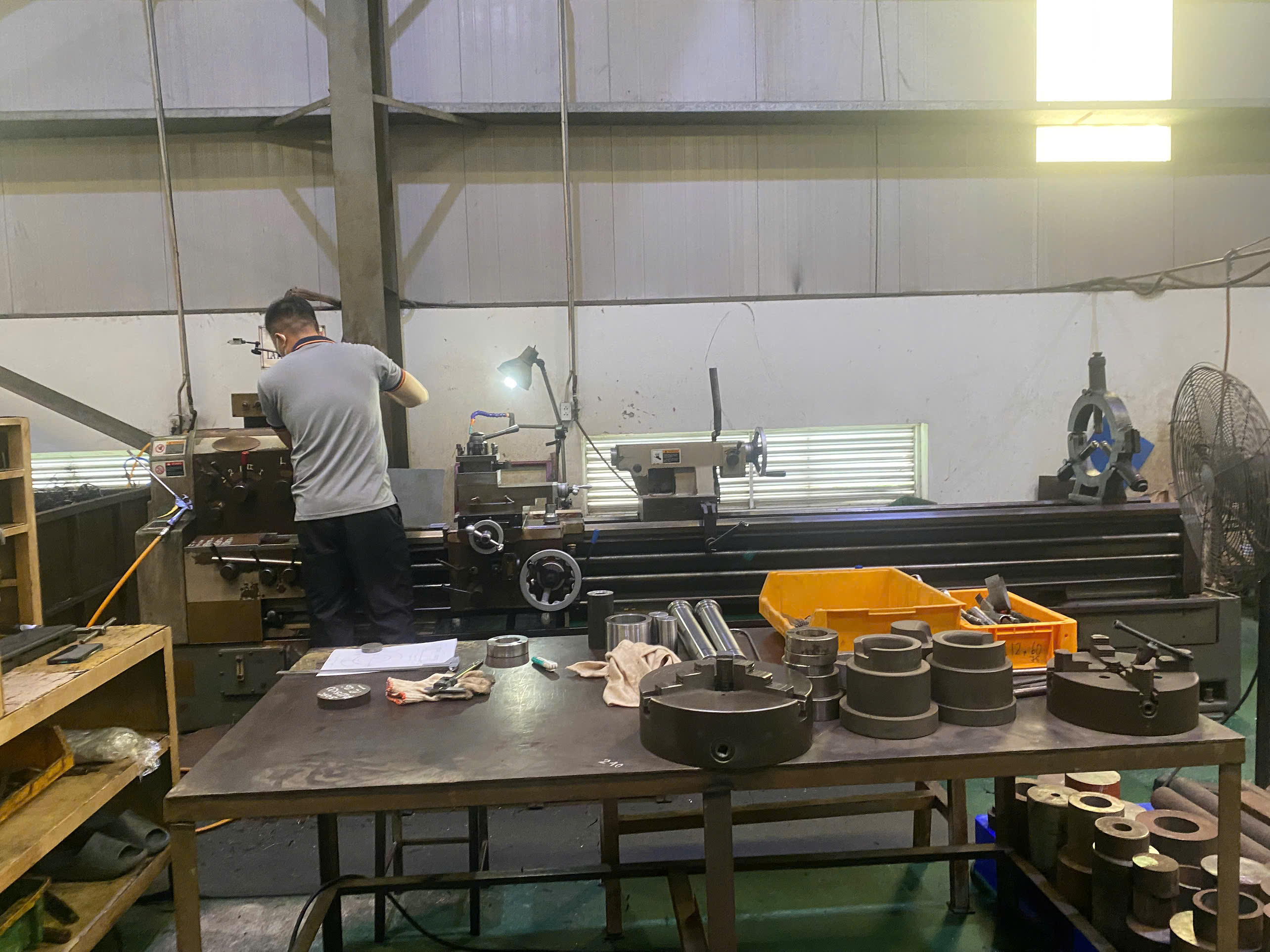 Lathe machine 1.jpg